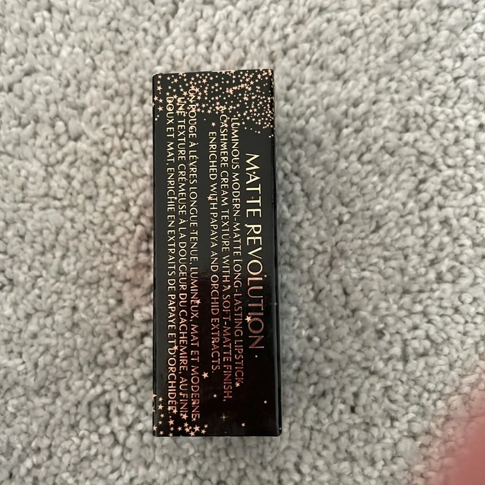 Carina’s Star Charlotte Tilbury HOT LIPS Lipstick